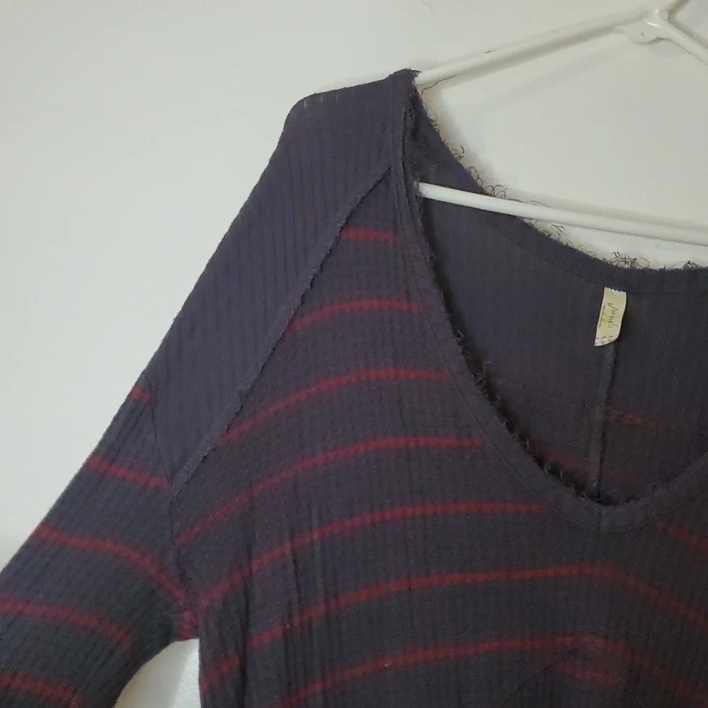 Free People Sunset Park Drippy Waffleknit Flowy Thermal Size Large Grey Red